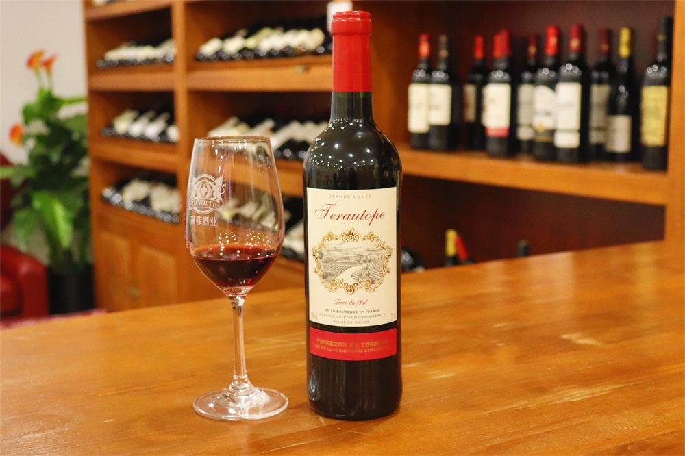 進口紅酒批發市場的發展如何